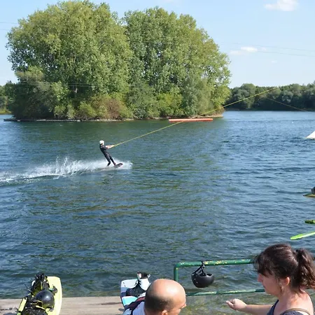 Meerfeld * ドゥイスブルグ